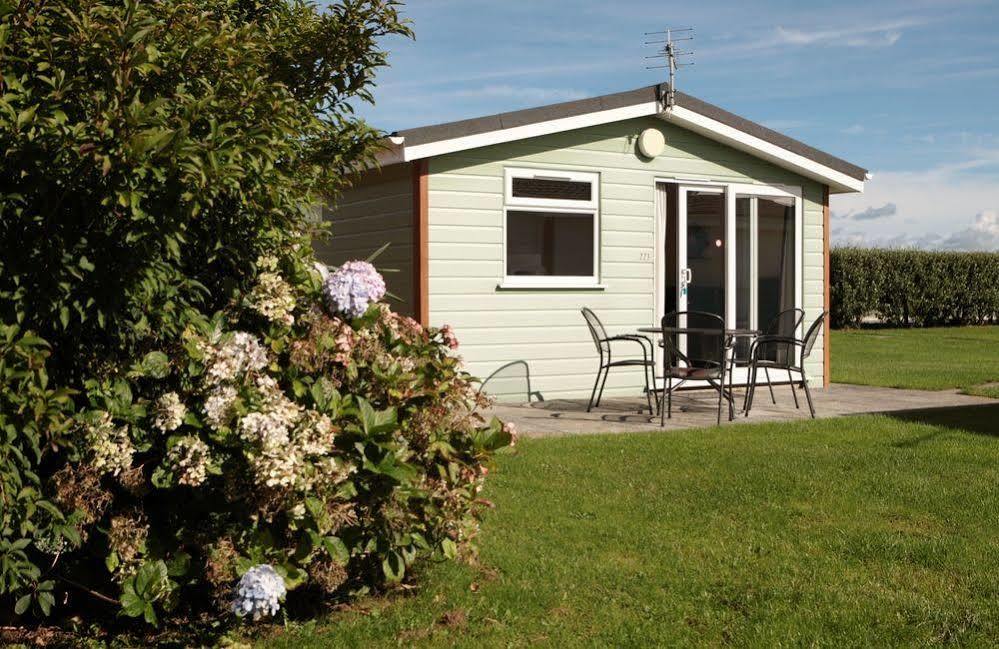Atlantic Bays Holiday Park Padstow Exterior foto