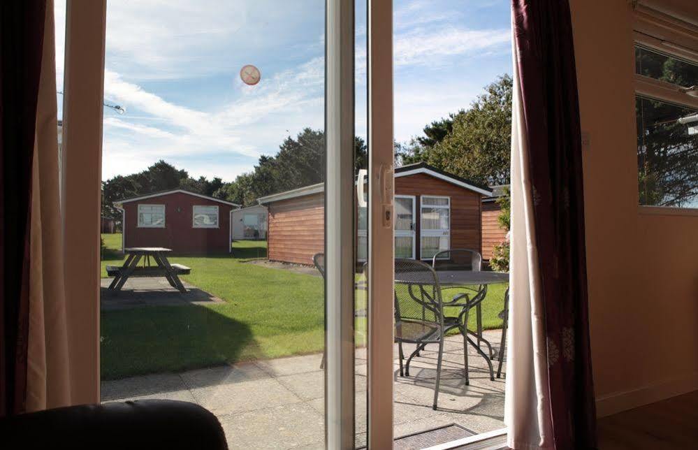 Atlantic Bays Holiday Park Padstow Exterior foto