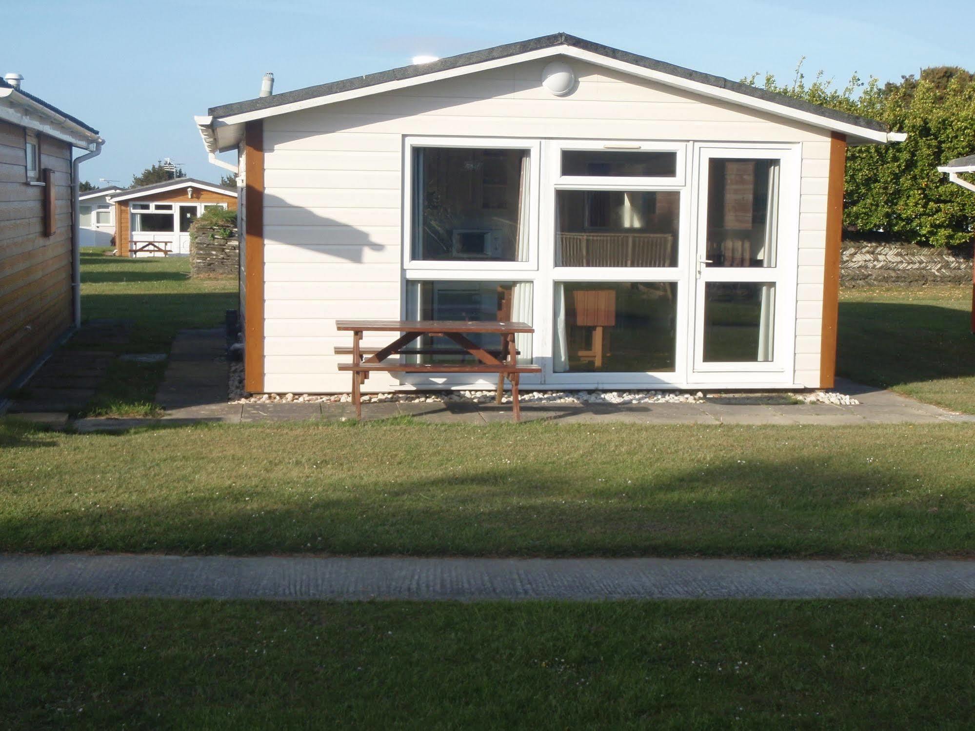 Atlantic Bays Holiday Park Padstow Exterior foto